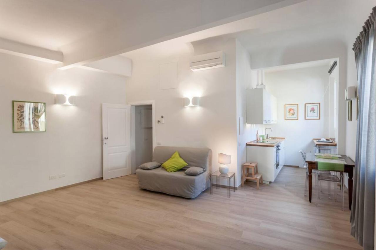 Santo Spirito Boutique Apartments Флоренция Экстерьер фото